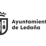 Anuncio de licitación del bar-cafetería de la piscina municipal para la temporada estival 2025