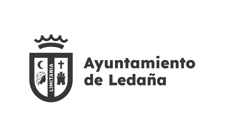 Anuncio de licitación del bar-cafetería de la piscina municipal para la temporada estival 2025